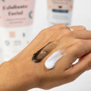 Esfoliante de Carvão Ativado 100g - Della & Delle